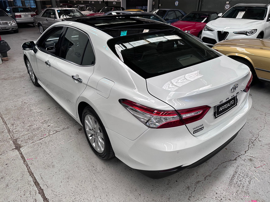 Toyota Camry 2018 - Foto 4