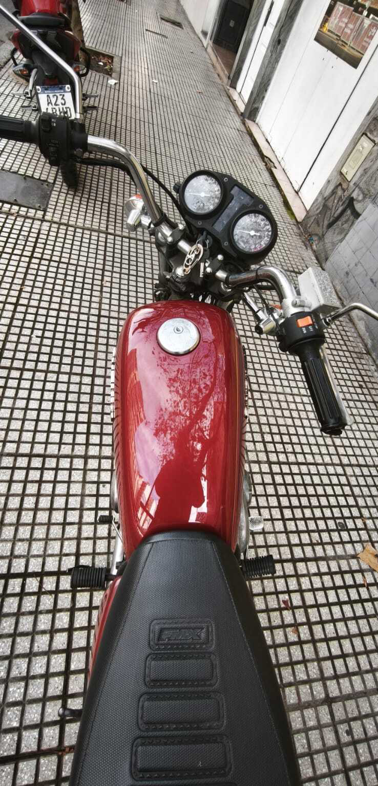 Suzuki GS 250 T - Foto 4