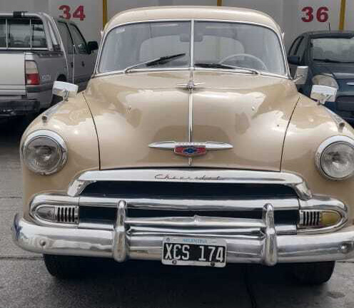 Chevrolet Sedán Deluxe - Foto 3