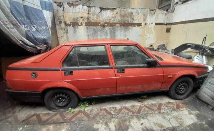 Alfa Romeo Alfa 75