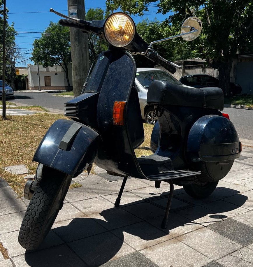 Vespa PX200E