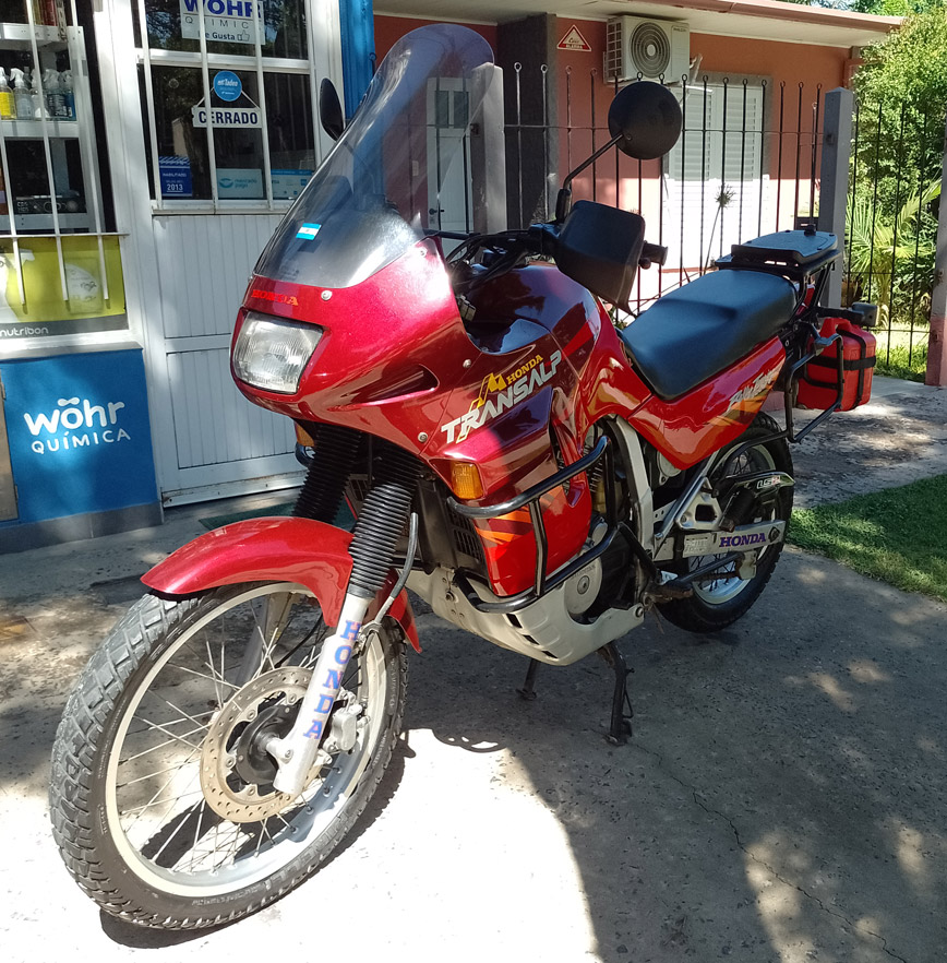 Honda Transalp - Foto 2