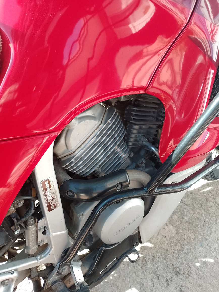 Honda Transalp - Foto 4