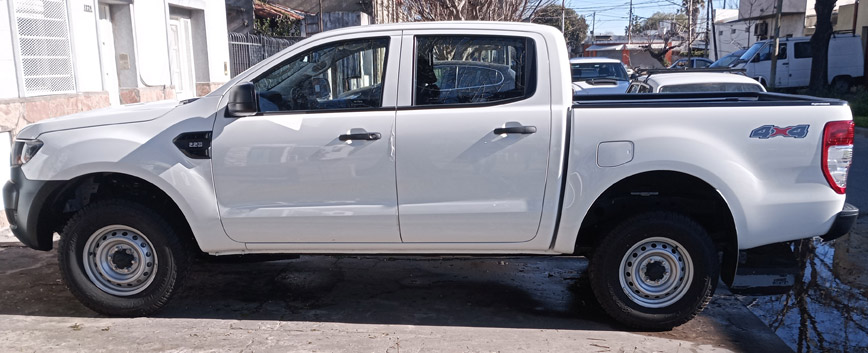 Ford Ranger 2.2 XL 4x4 - Foto 2