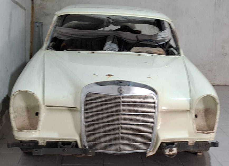 Mercedes Benz 300 W112 - Foto 4