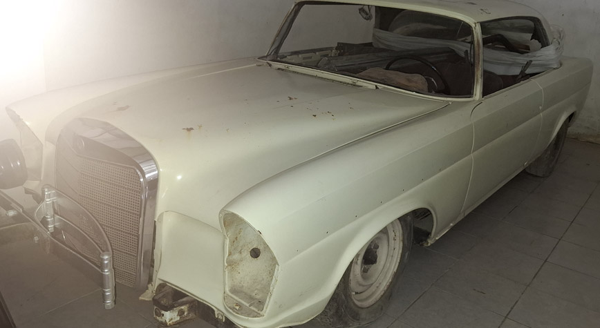 Mercedes Benz 300 W112
