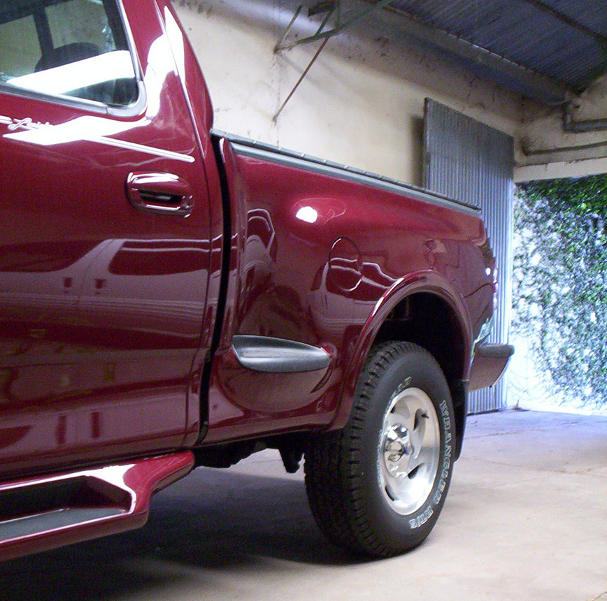 Ford F150 Flareside Lariat 4X4 V8 - Foto 4