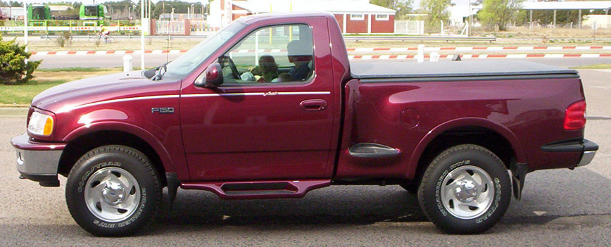 Ford F150 Flareside Lariat 4X4 V8