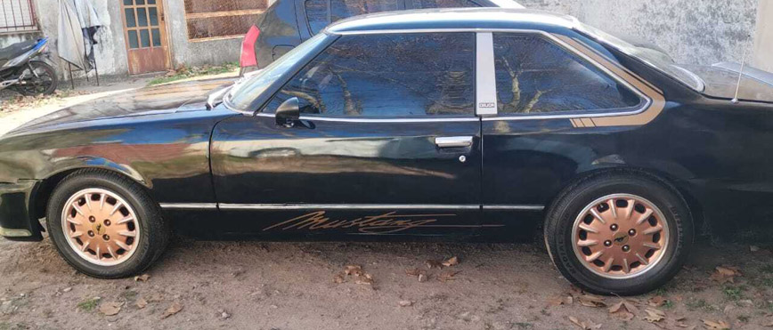 Toyota Célica 1980 - Foto 4
