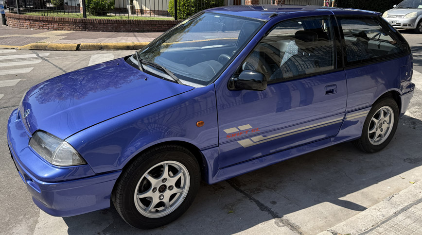 Suzuki Swift GL Automático