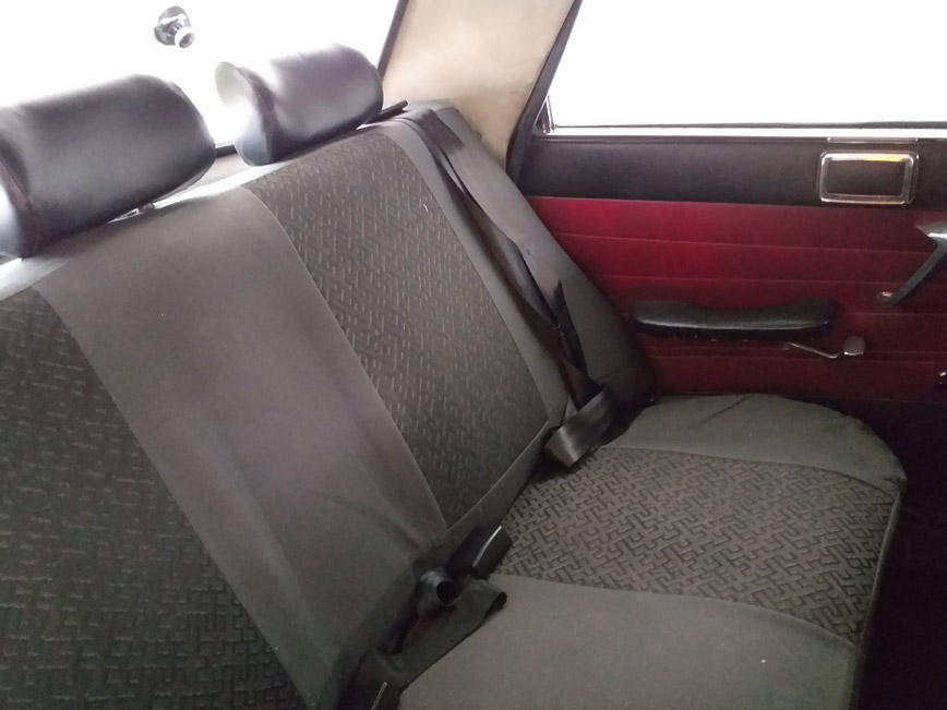 Peugeot 404 - Foto 2