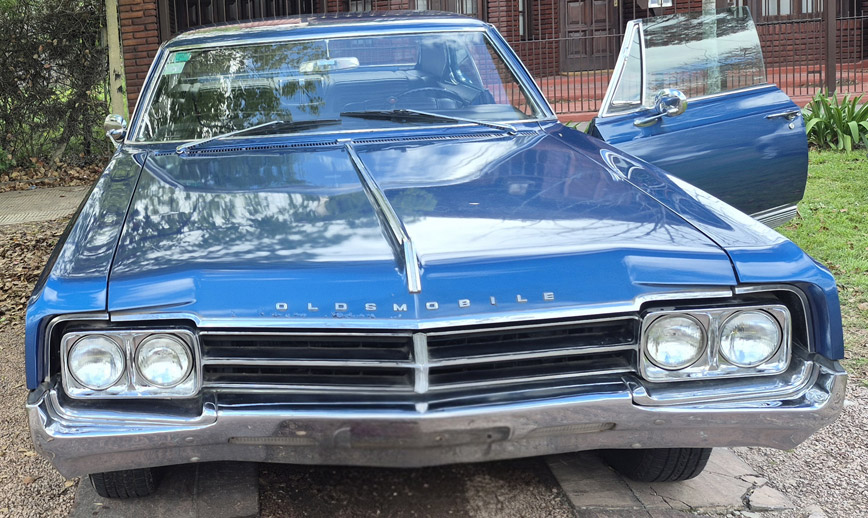 Oldsmobile Starfire