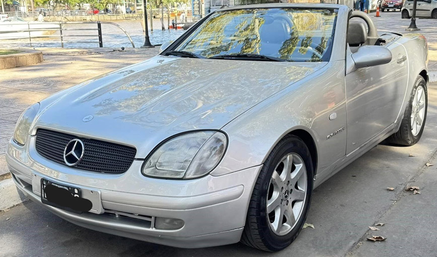 Mercedes Benz SLK230