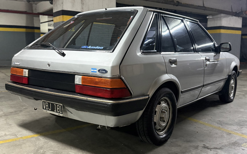 Ford Láser - Foto 2