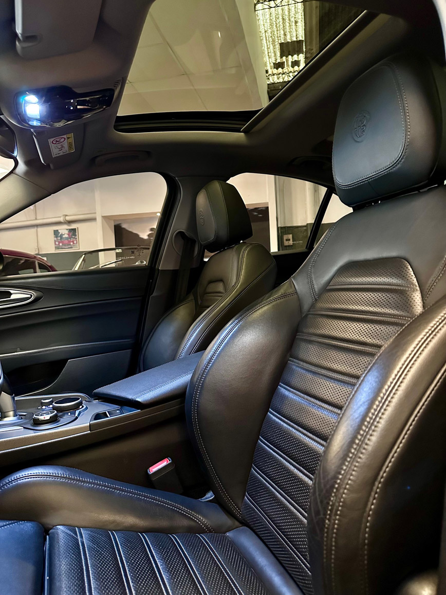 Alfa Romeo Giulia 2020 - Foto 4