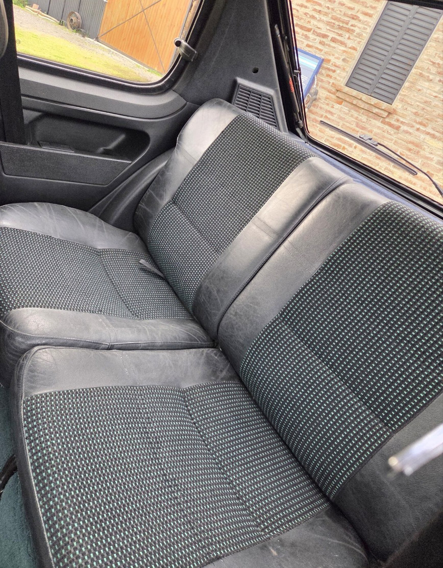 Peugeot 205 GTI 1.9 - Foto 4