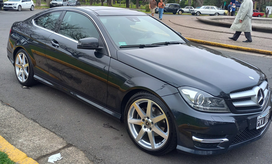 Mercedes Benz C250 Kits AMG - Foto 3