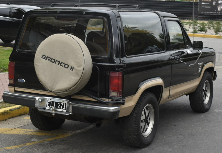 Ford Bronco 2 - Foto 3