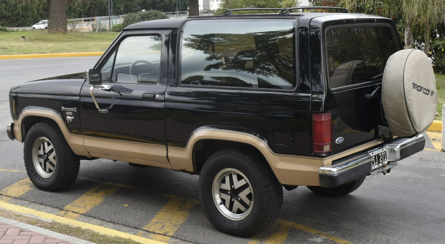Ford Bronco 2 - Foto 4