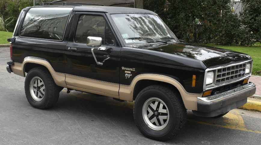 Ford Bronco 2