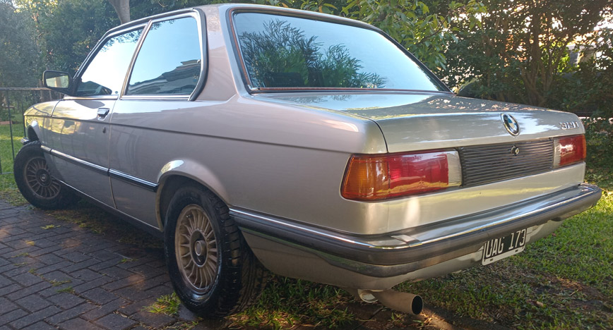 BMW 320 - Foto 3