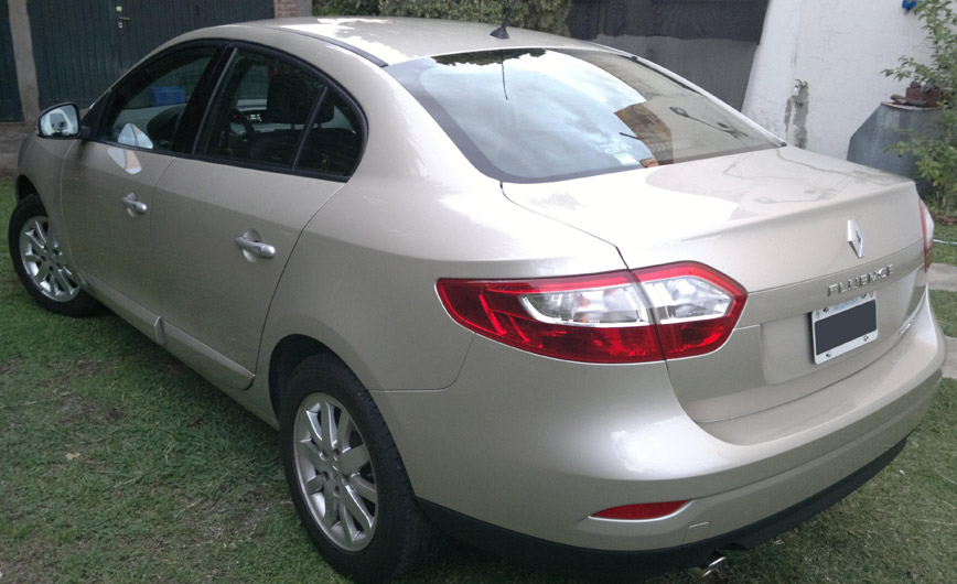 Renault Fluence Dynamique 2.0L - Foto 3