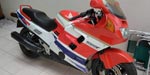 Honda  CBR 1000 F